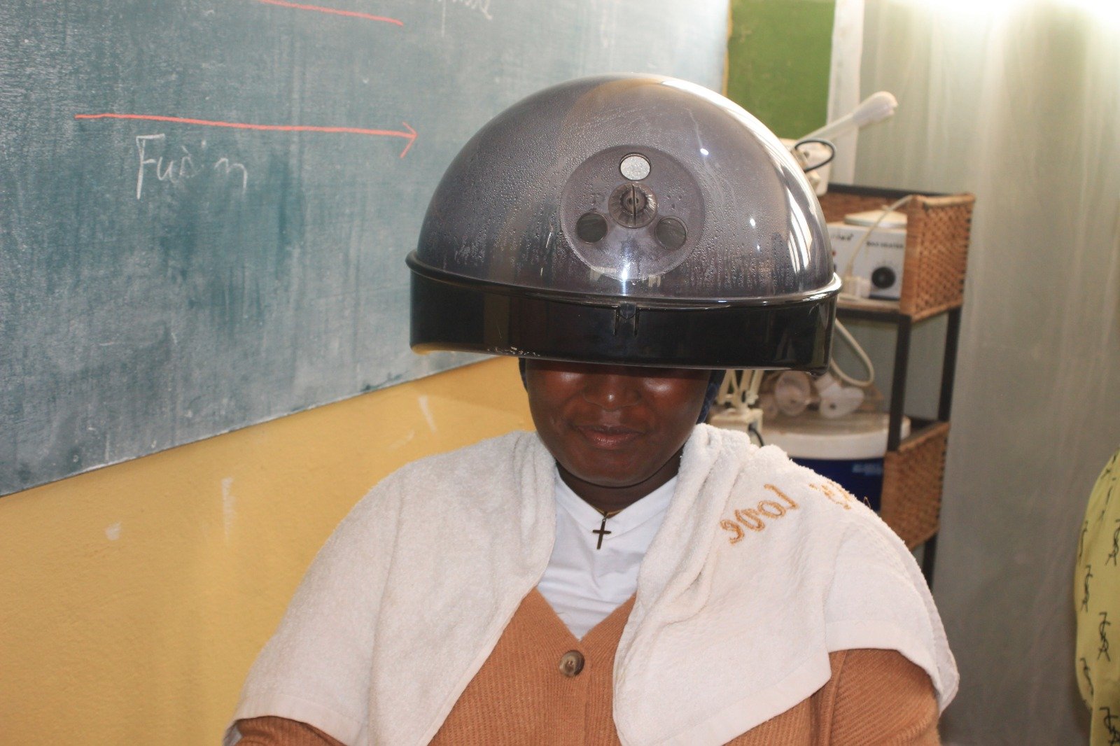 Esthétique Cosmétique et  Coiffure Professionnelle (femme)